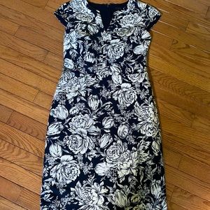 Ann Taylor floral cap sleeve dress